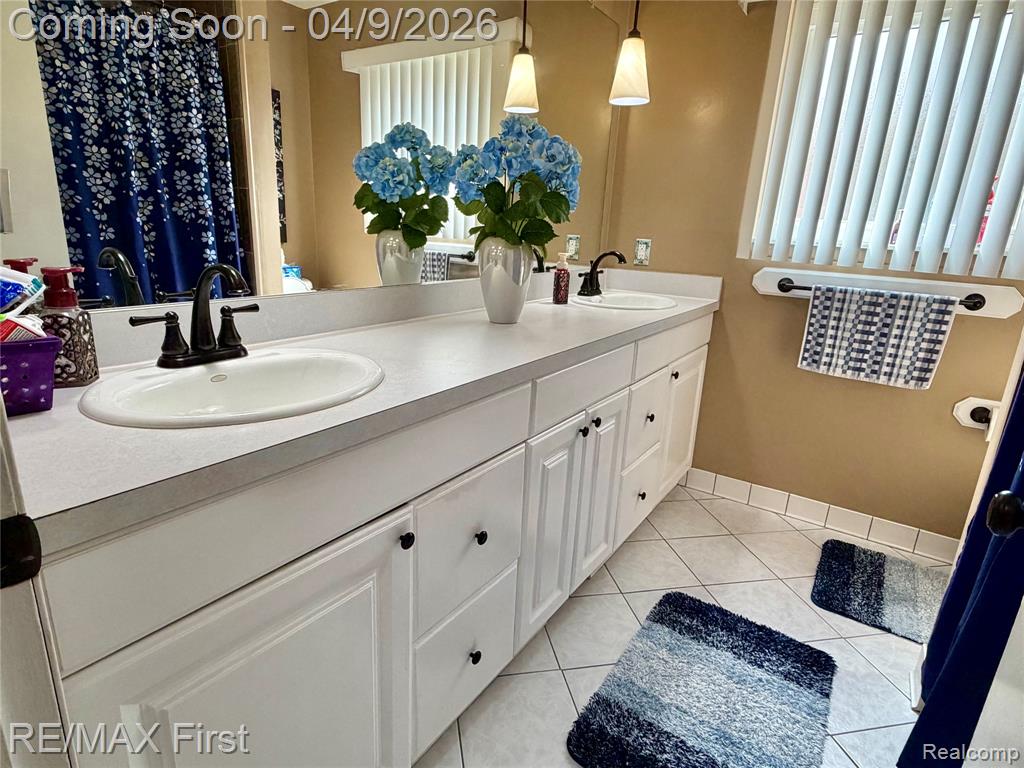 39641 Edgemont Drive, Sterling Heights, MI 48310 — Photo 12