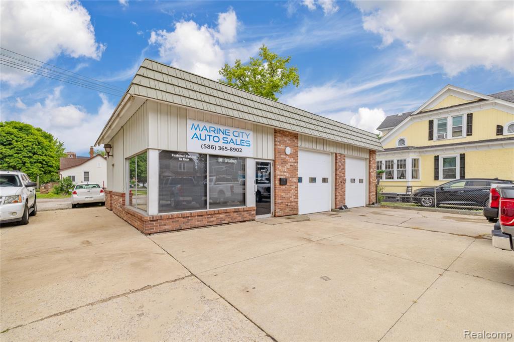 501 Broadway Street, Marine, MI — Photo 2