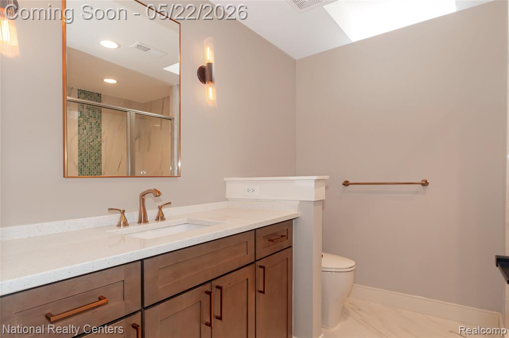 14170 Kings Park Court, Utica, MI 48315 — Photo 73