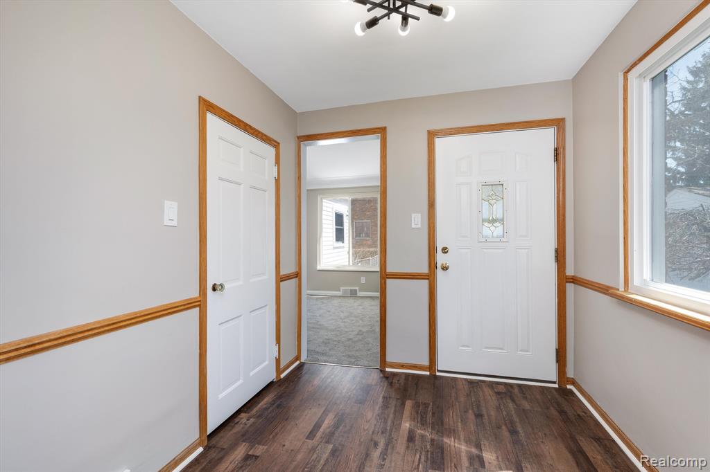 7258 COOLIDGE, Center Line, MI 48015 — Photo 19