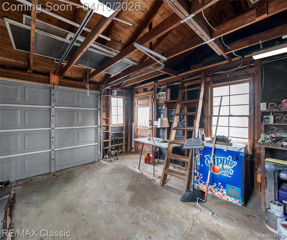 9083 Pittsfield Street, Commerce Twp, MI 48382 — Photo 29