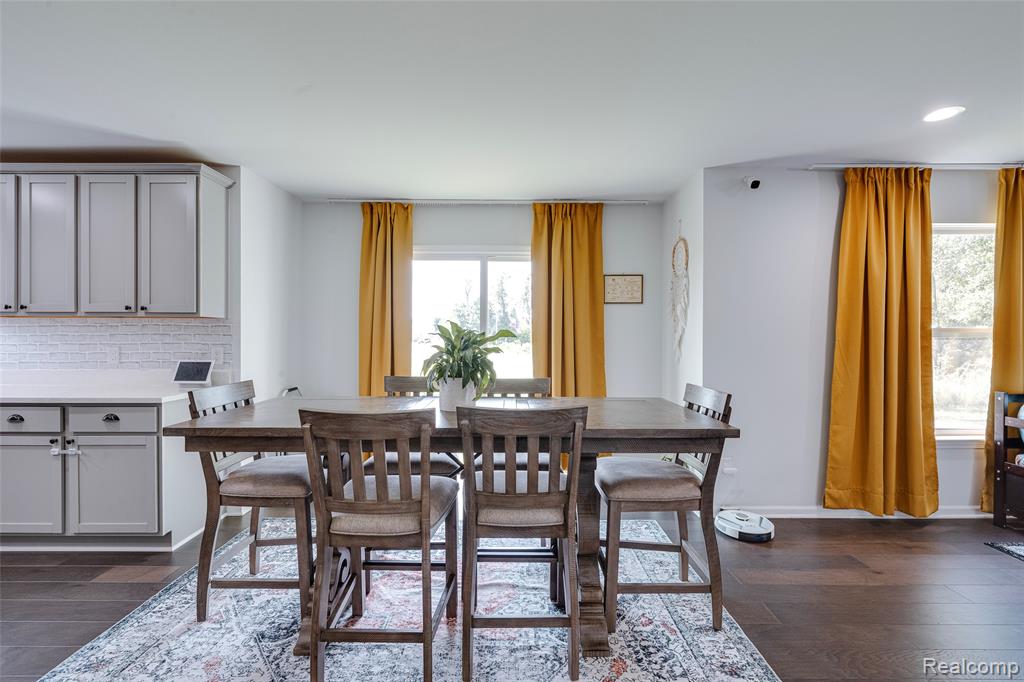 569 Pattan Drive, Wixom, MI 48393 — Photo 12