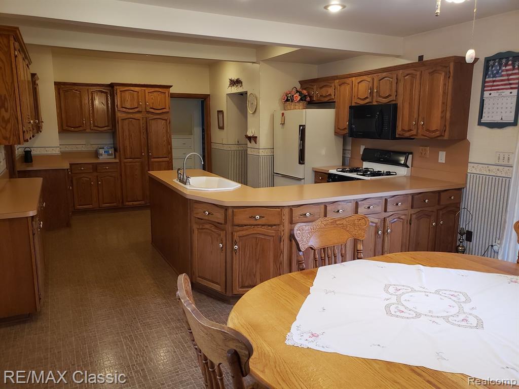 7299 GRONOW, Center Line, MI 48015 — Photo 17