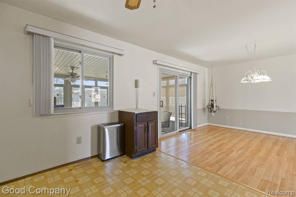 48164 MALLARD Drive, Chesterfield, MI 48047 — Photo 12