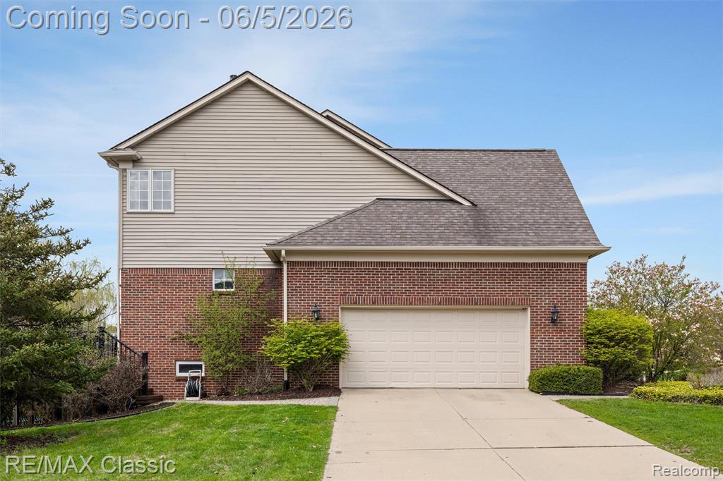 45201 Jacob Drive, Novi, MI — Photo 53