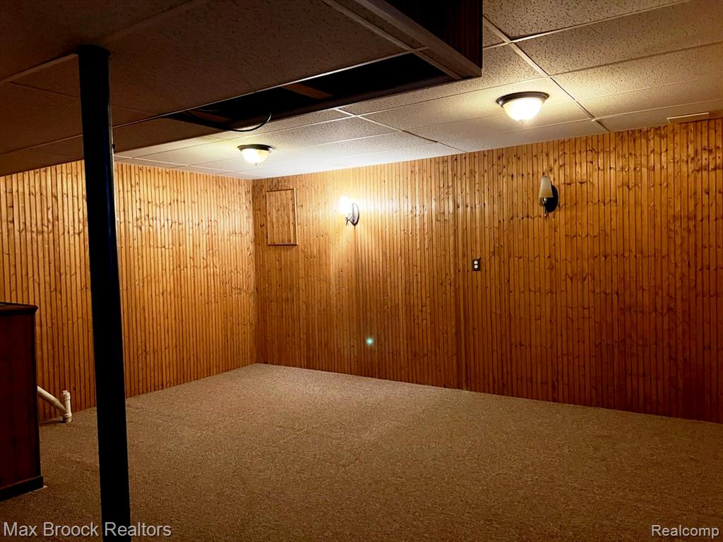 4062 Heatherwood Court, Warren, MI 48092 — Photo 21