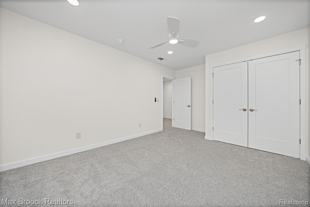 17348 Hilton Street, Southfield, MI, 48075