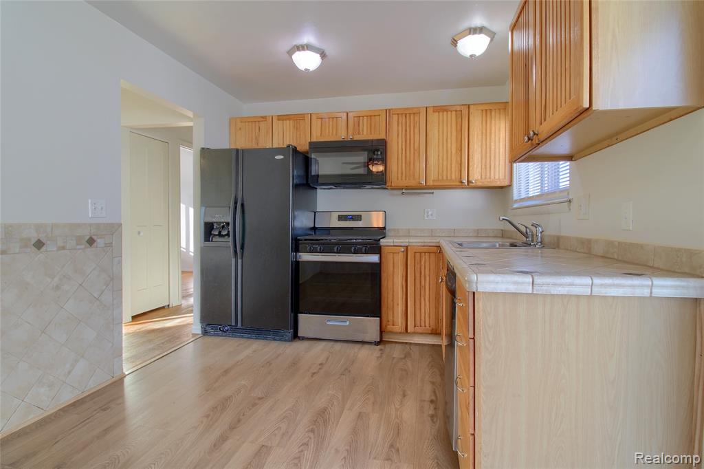 9985 Jackson Lane, Van Buren, MI 48111 — Photo 7