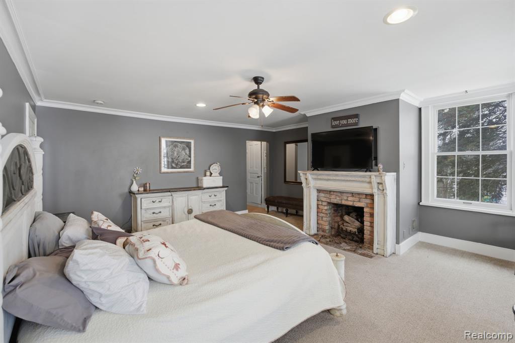 549 Grixdale Lane, Waterford, MI 48328 — Photo 34