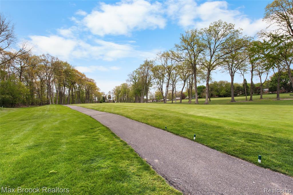 5199 Shenandoah Court, West Bloomfield, MI 48323 — Photo 80