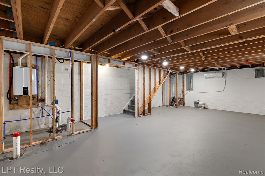 41400 Utica Road, Sterling Heights, MI 48313 — Photo 33