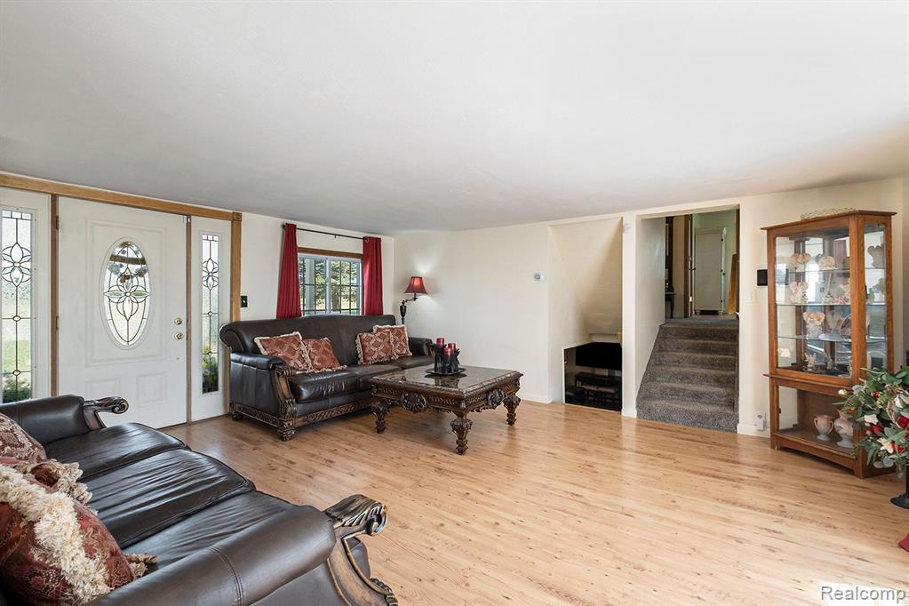5280 E M 21, Corunna, MI 48817 — Photo 11