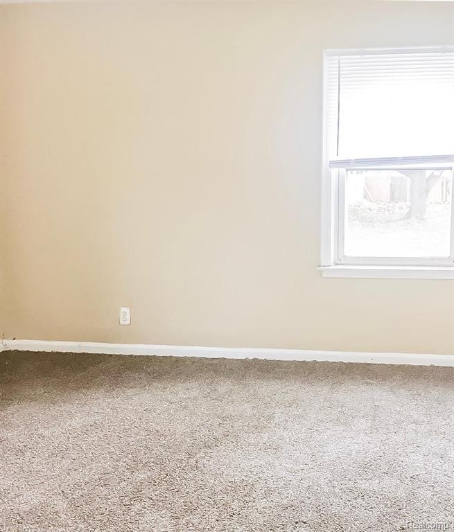8062 GRANDVILLE Avenue, Detroit, MI 48228 — Photo 10