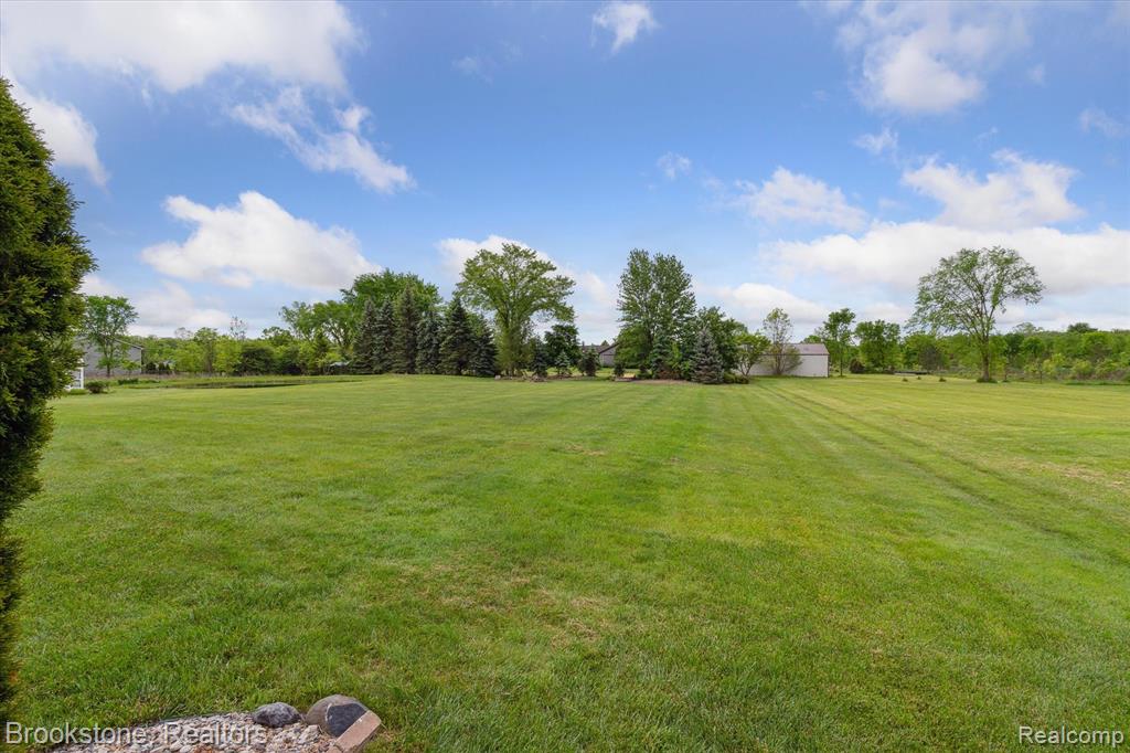27820 29 Mile Road, Lenox, MI 48048 — Photo 48