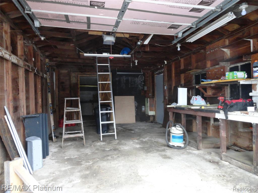 3396 E BALDWIN Road, Grand Blanc, MI 48439 — Photo 13