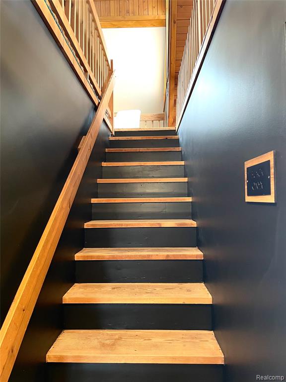 255 Peterman Avenue, Crystal, MI 48818 — Photo 25