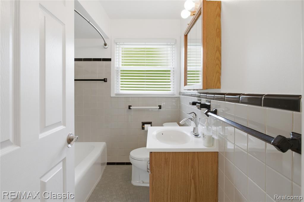 1829 Alard Avenue, Lincoln Park, MI 48146 — Photo 19