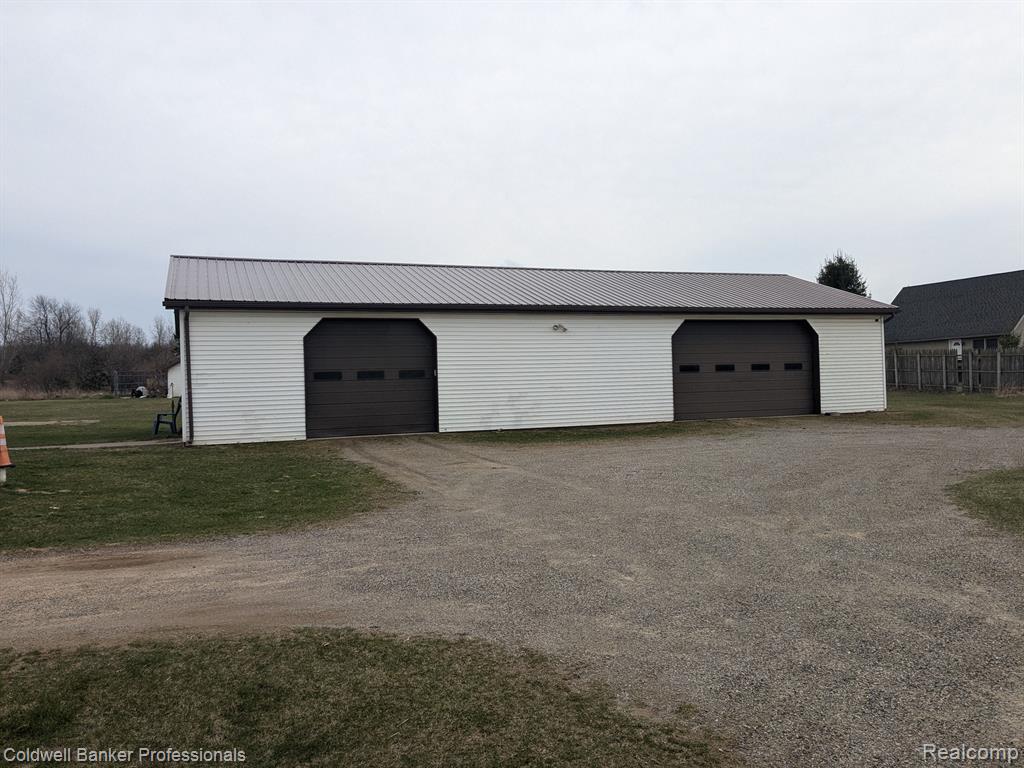 2247 WATERMAN Road, Mayville Vlg, MI 48744 — Photo 3