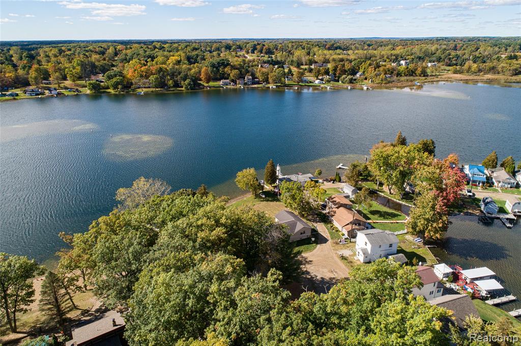319 Parkway Drive, Attica, MI 48412 — Photo 49