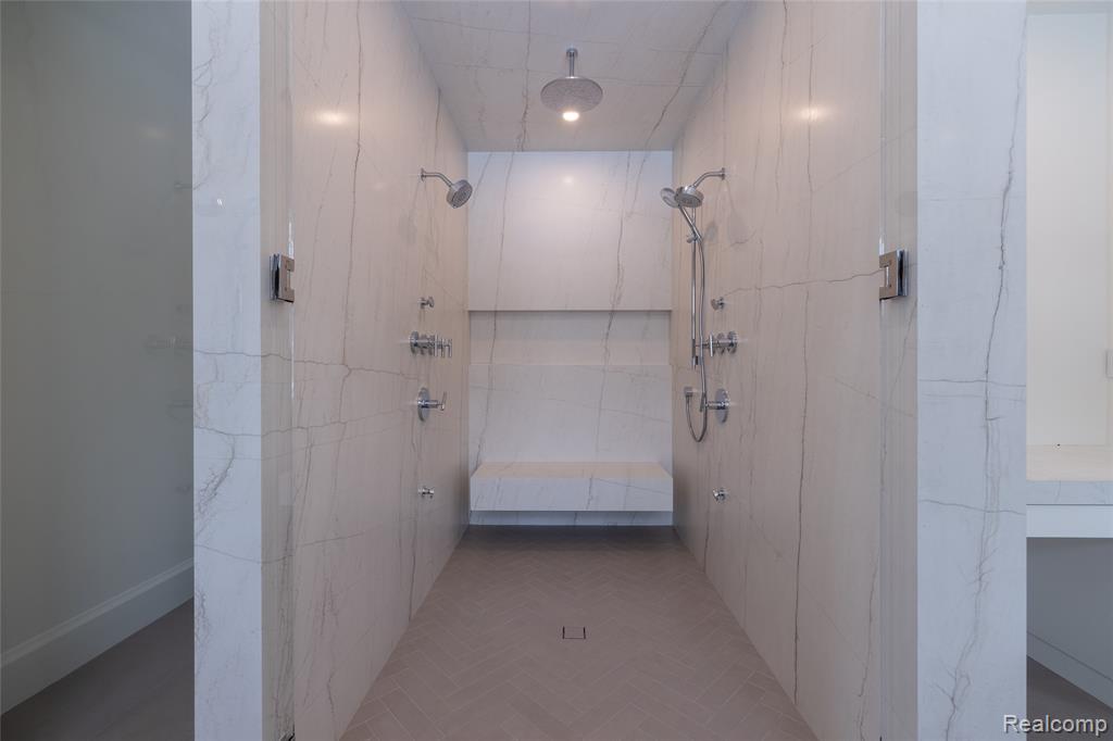 3431 Crooks Road, Troy, MI, 48084