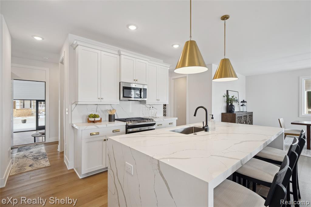 52240 Wellington Valley, Macomb, MI 48042 — Photo 3