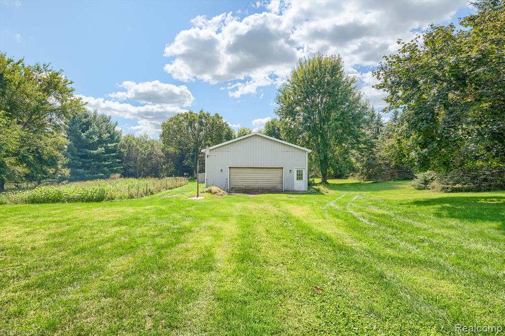 6570 Hunters Creek Road, Imlay City, MI 48444 — Photo 43