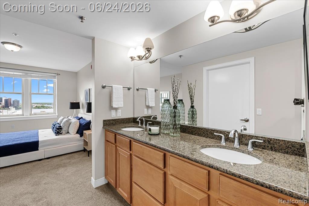 525 W LAFAYETTE Boulevard, 13E, Detroit, MI 48226 — Photo 30