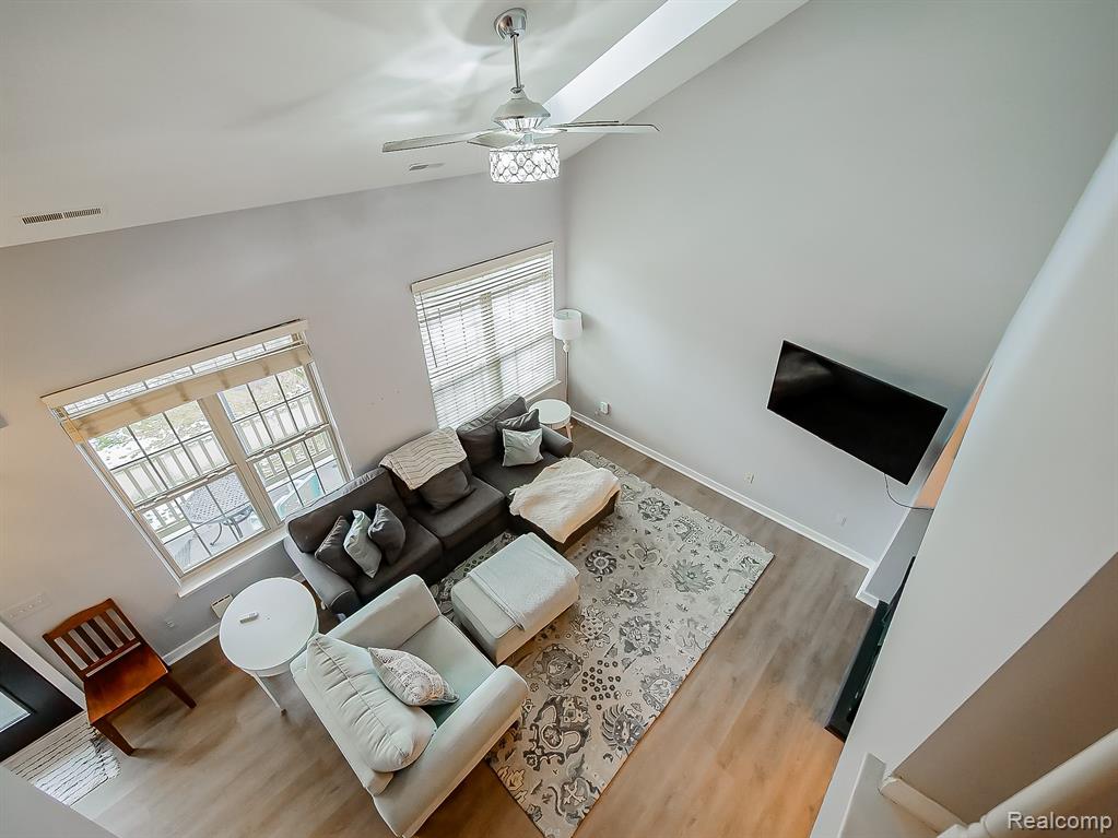 406 Old Pine Way, Walled Lake, MI 48390 — Photo 10