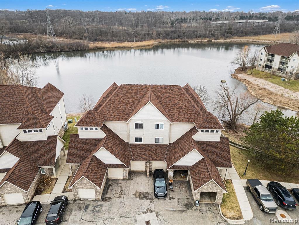 858 Amanda Lane, Pontiac, MI 48340 — Photo 16