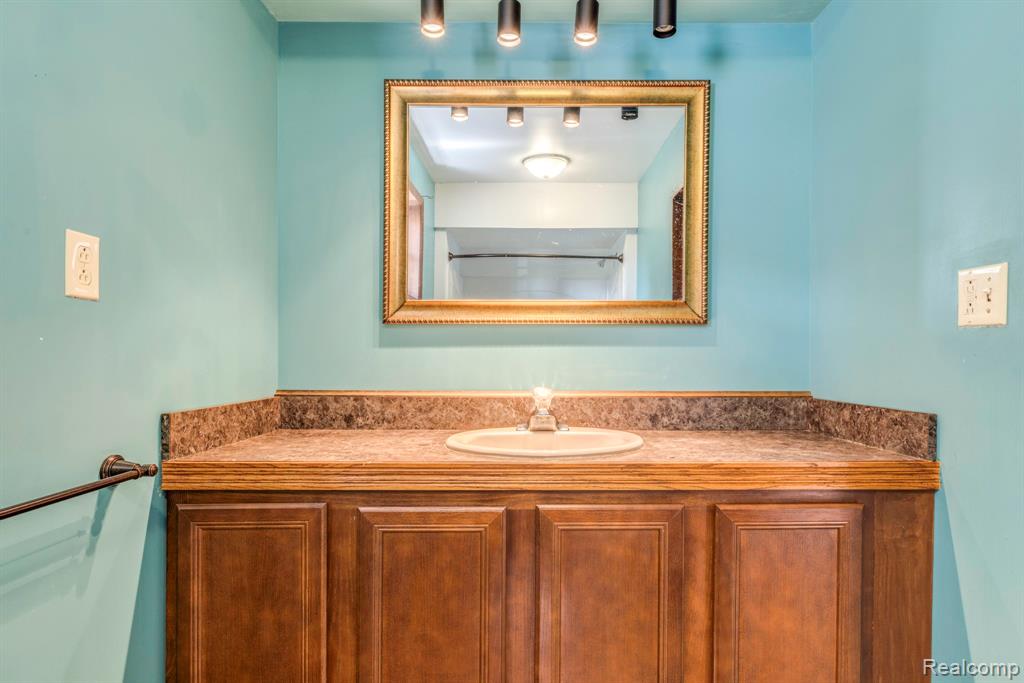 5445 Todd Road, Croswell, MI 48422 — Photo 25