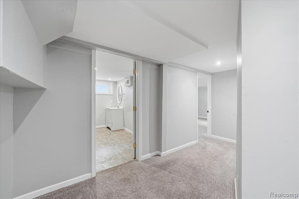 154 East Street, Oxford, MI 48371 — Photo 10