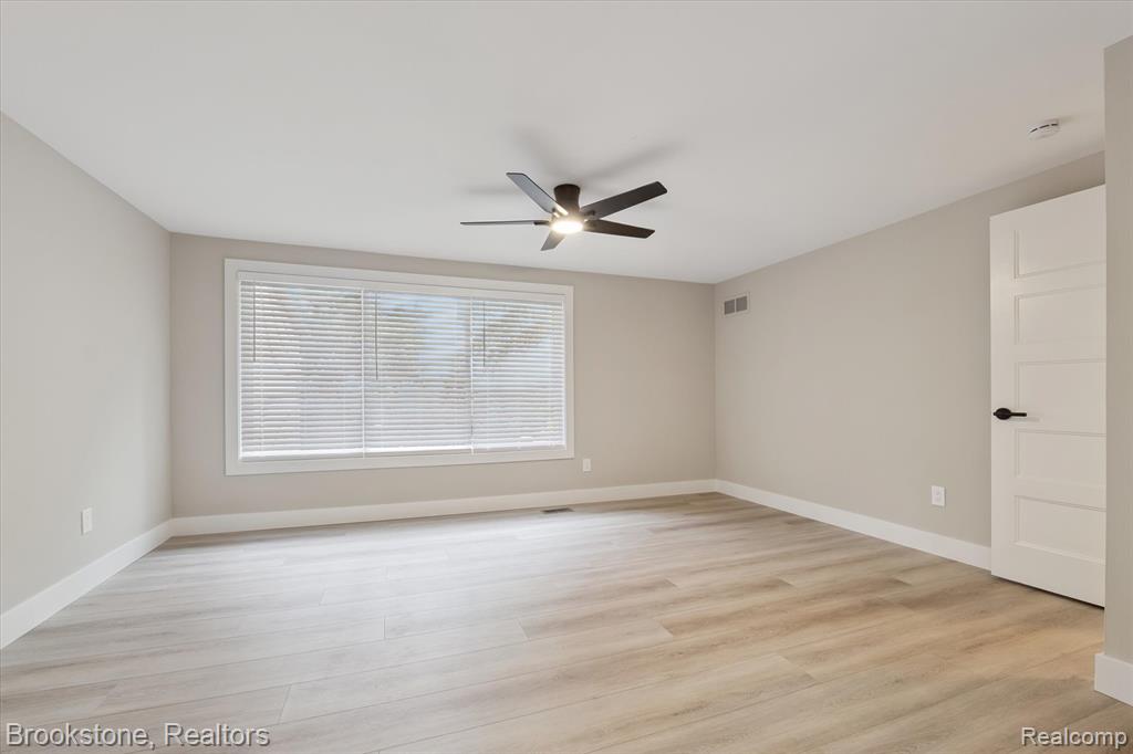 8721 Kennedy Circle North, 4, Warren, MI 48093 — Photo 28