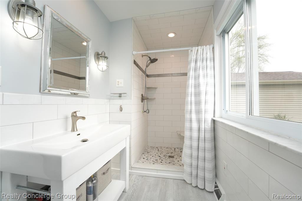 10866 Colony Road, Pinckney, MI 48169 — Photo 40