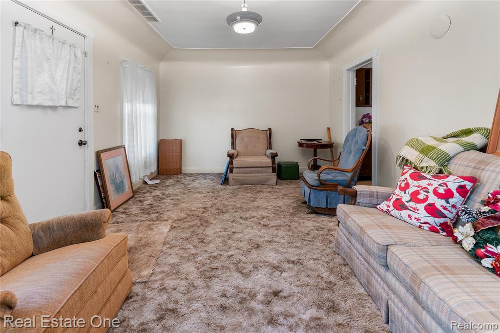 9230 COOPER Street W, Taylor, MI — Photo 7