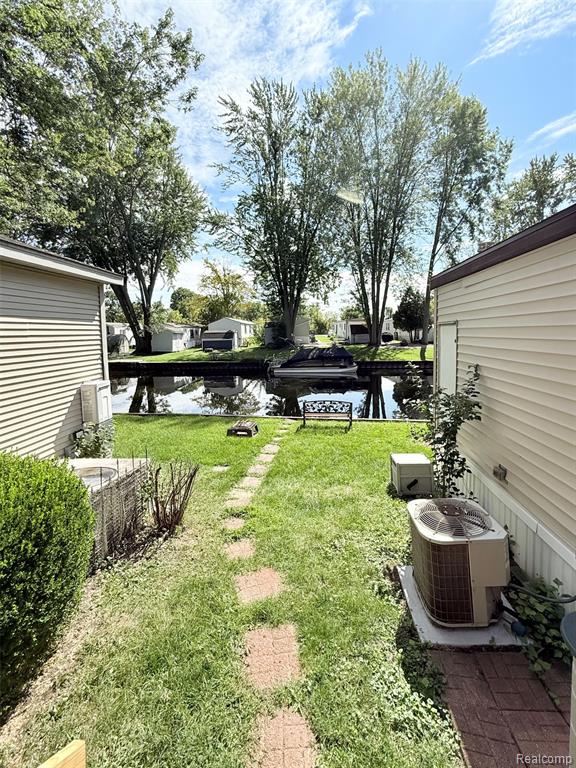 3026 Village Lane, Lot #63, Brooklyn, MI 49230 — Photo 31
