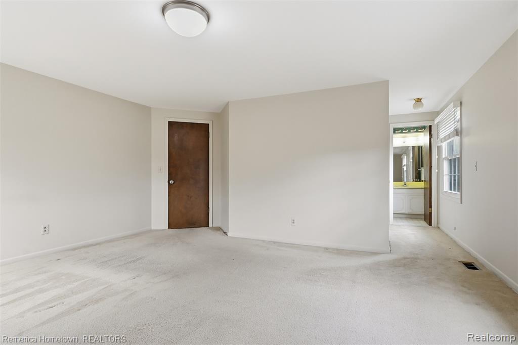 12811 Glenview Drive, Plymouth, MI 48170 — Photo 27