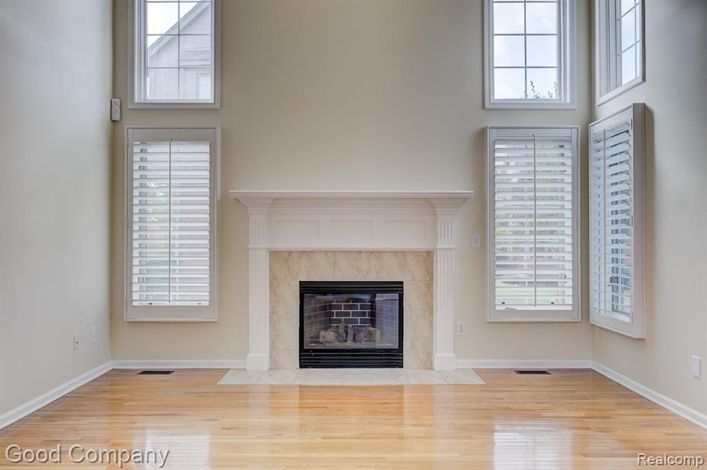 54683 Four Seasons Drive, Shelby Twp, MI 48316 — Photo 7