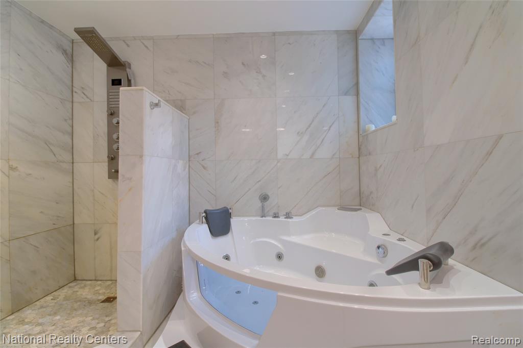 341 Corrie Road, Ann Arbor, MI 48105 — Photo 40