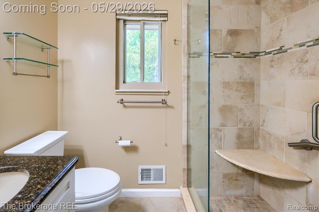 6933 Hubbard Hills Drive, Clarkston, MI 48348 — Photo 54