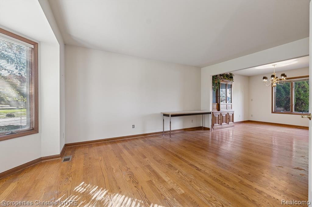 48818 Pebble Lane, Novi, MI — Photo 21