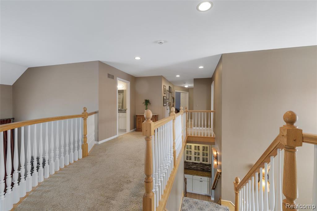 55453 Macintosh Court, Shelby Twp, MI 48316 — Photo 13