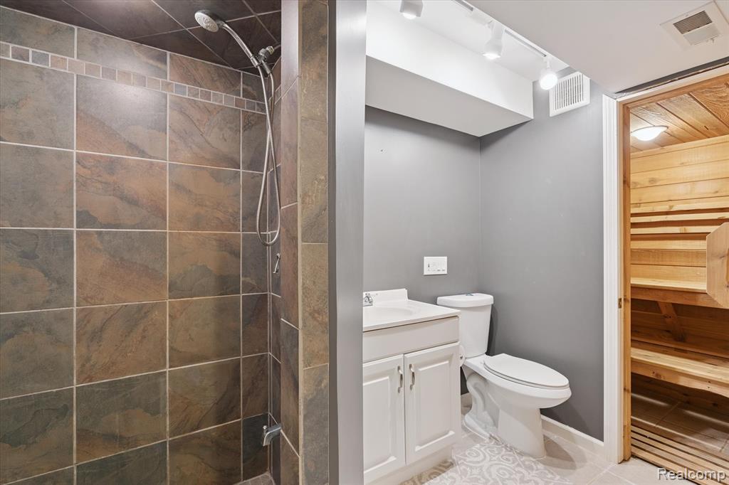 16413 E Horseshoe Trail, Linden, MI 48451 — Photo 35