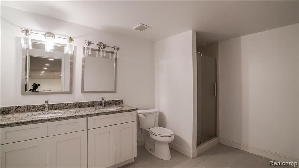 748 Eltham Court, Ann Arbor, MI 48103 — Photo 76