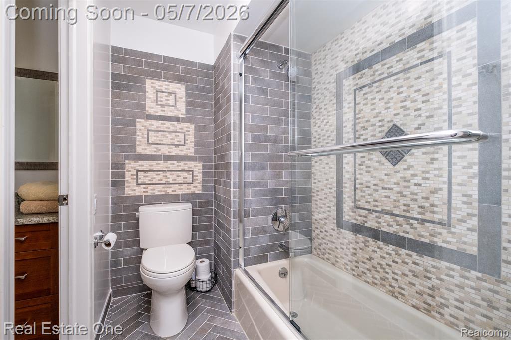 785 Old Milford Farms, Milford, MI 48381 — Photo 37