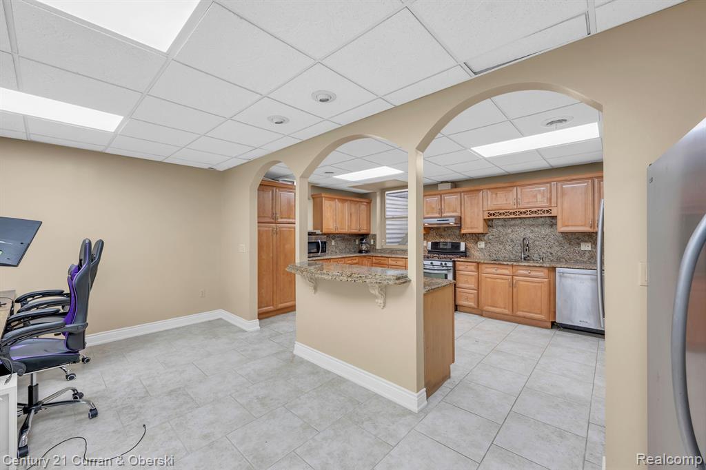 6248 Whitefield Street, Dearborn Heights, MI 48127 — Photo 34