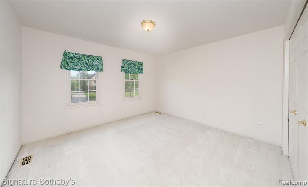 49301 QUAIL RUN Court, Plymouth, MI 48170 — Photo 27