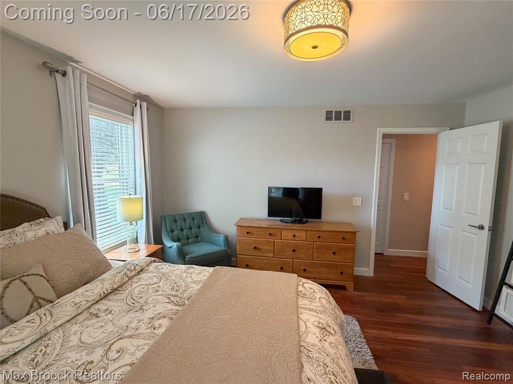 5466 Taylor Lane, Clarkston, MI — Photo 41
