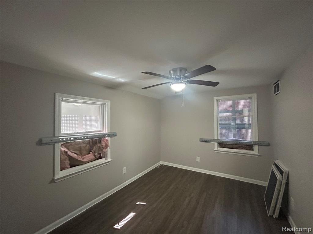 15713 VAUGHAN Street, Detroit, MI 48223 — Photo 17