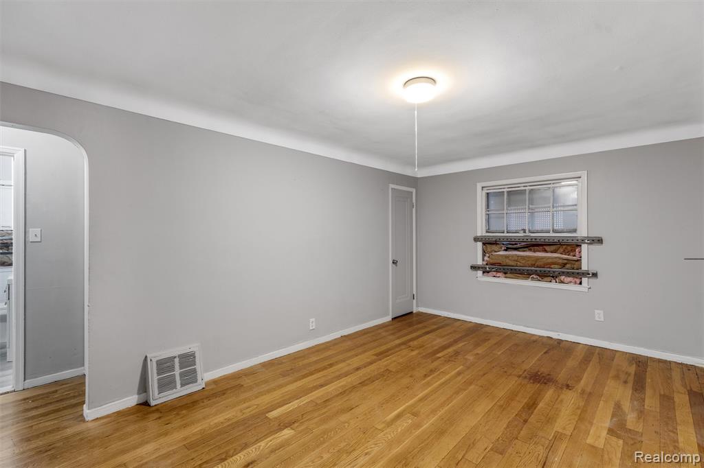 16446 E State Fair Street, Detroit, MI 48205 — Photo 6