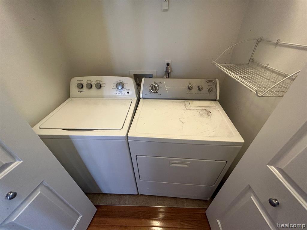 41484 GLADE Road, Canton, MI 48187 — Photo 13